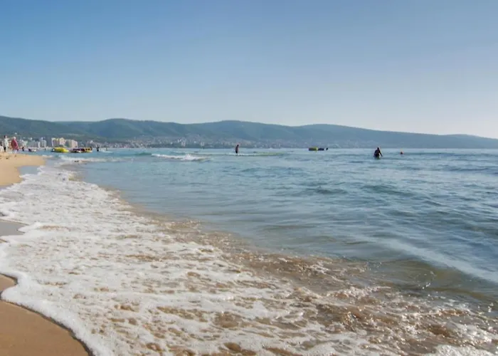 Balkan Breeze 15 公寓 阳光海滩