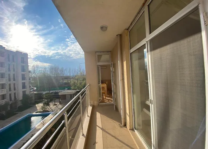 Balkan Breeze 15 * Slantchev Briag